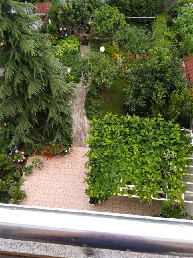 Veda Guest House Pomorie Eksteriør bilde