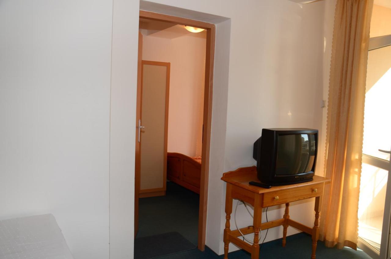 Veda Guest House Pomorie Eksteriør bilde
